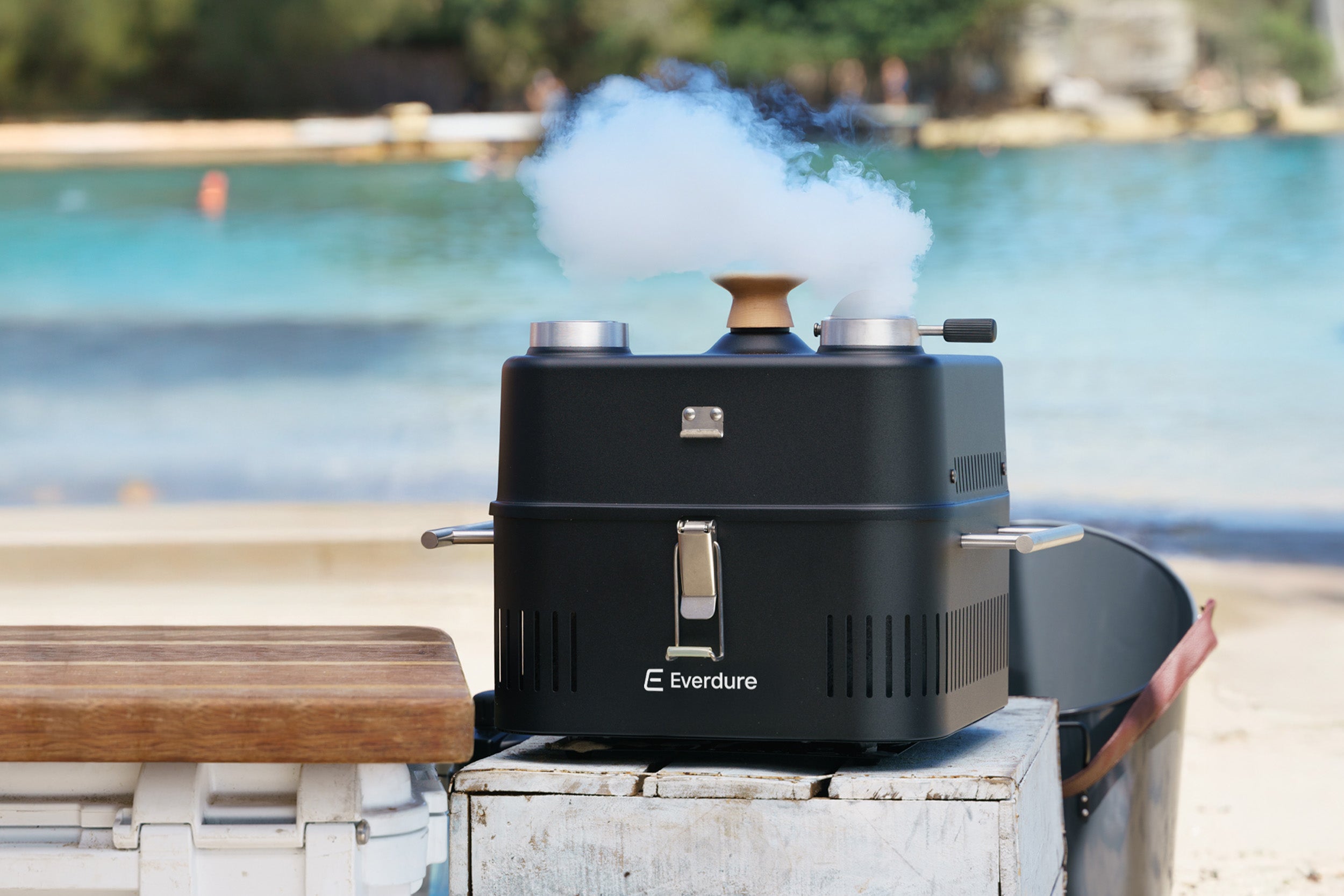CUBE 360 Portable Charcoal BBQ | Everdure