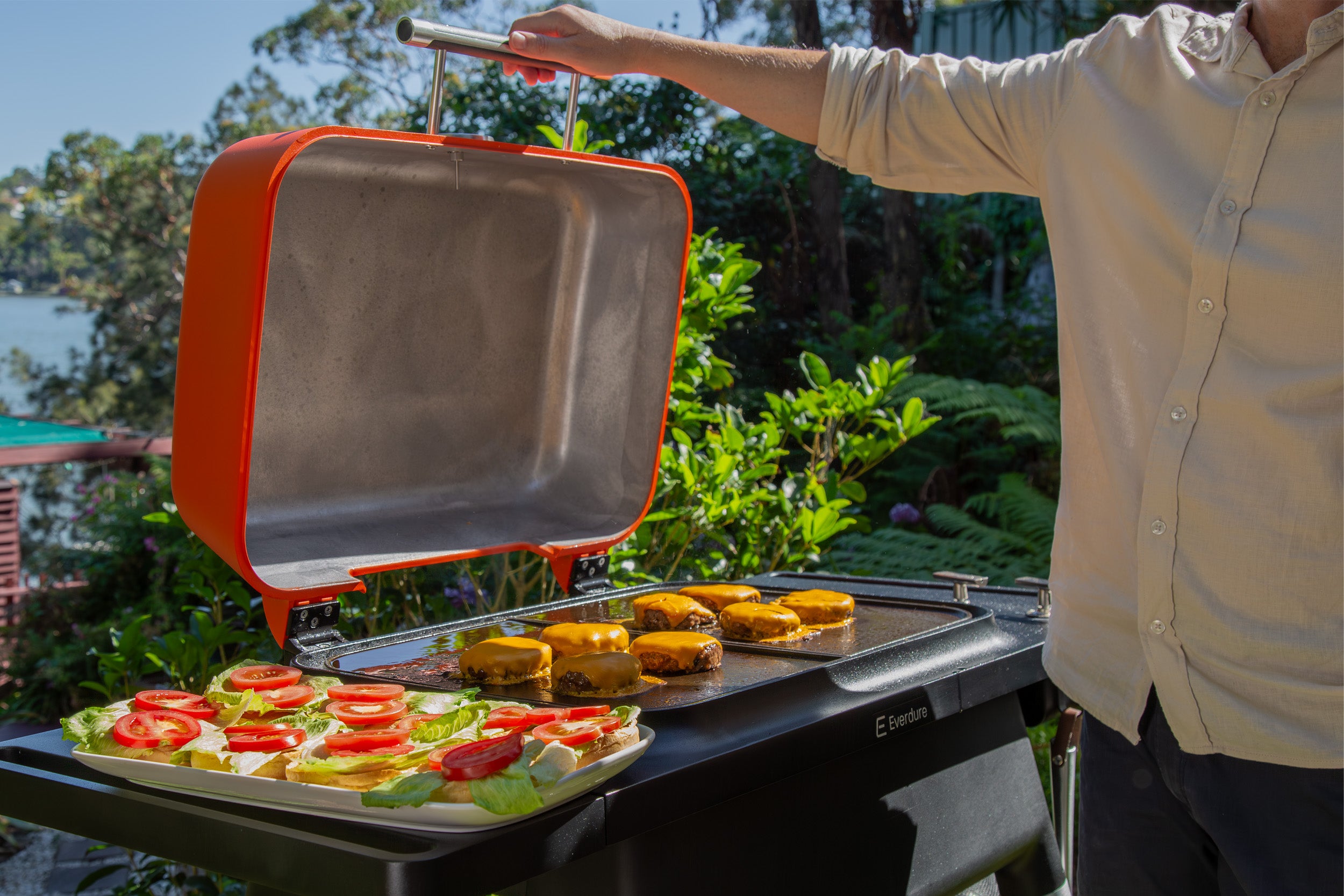FORCE - 2 Burner Gas Grill | Everdure
