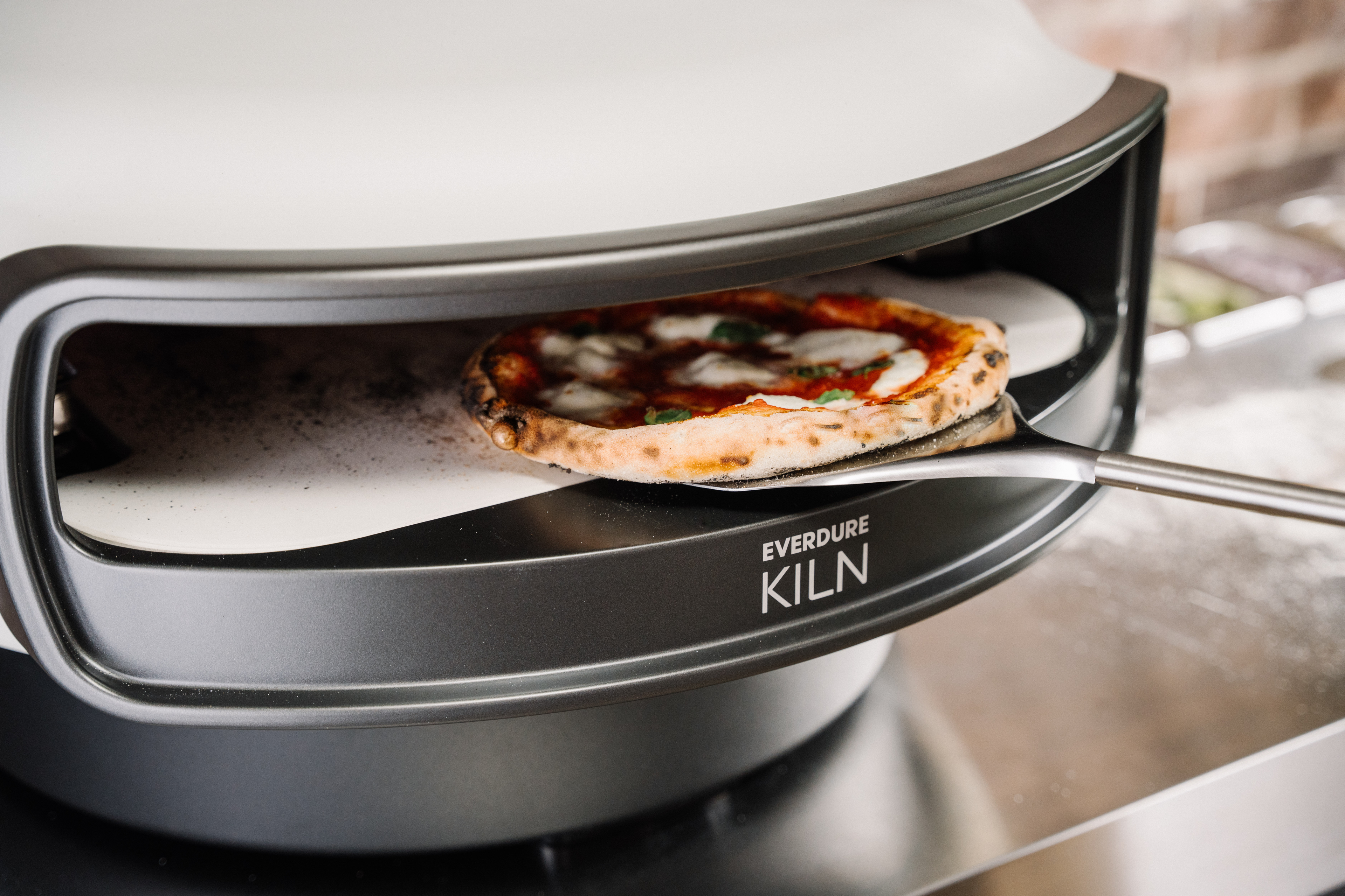 Load video: Cook pizza in your KILN S Series