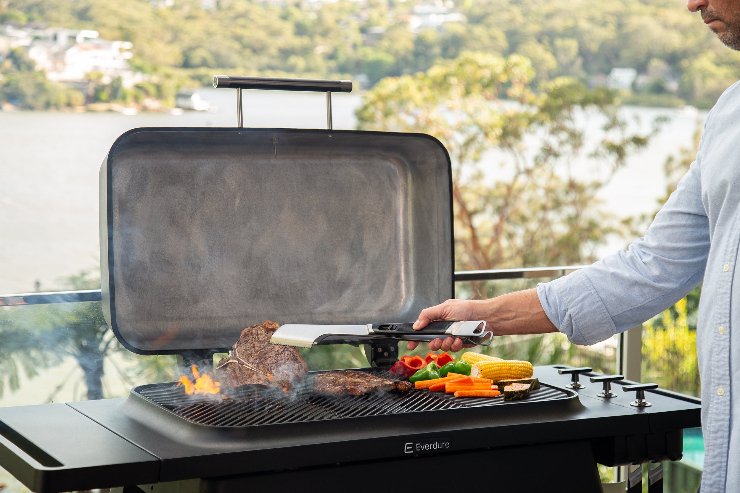 FURNACE - 3 Burner Gas Grill | Everdure