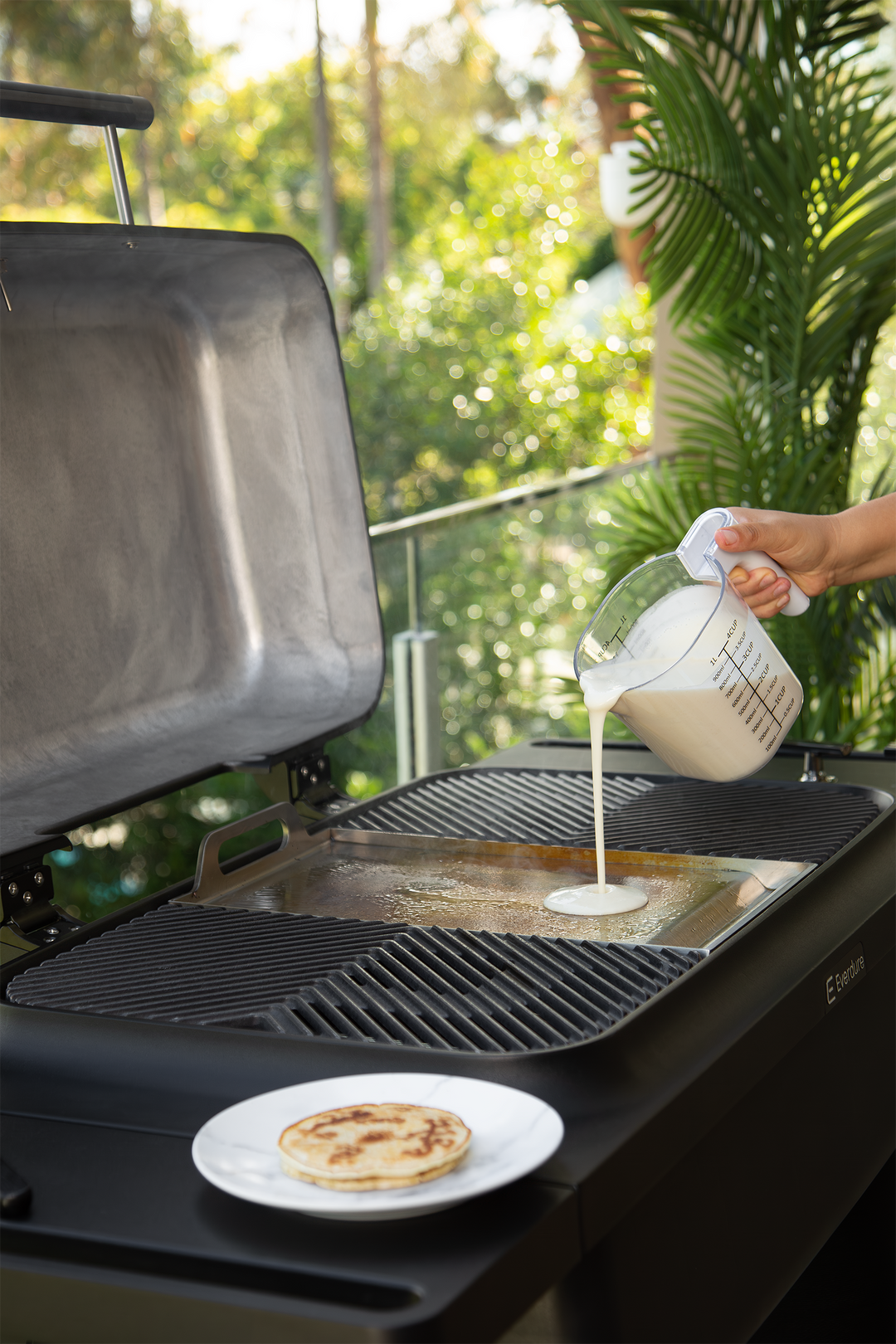FURNACE - 3 Burner Gas Grill | Everdure